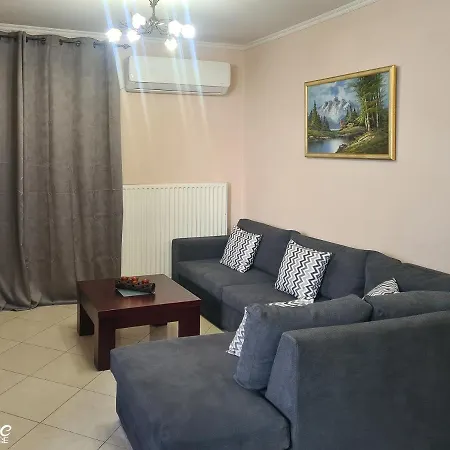 Antigone House بيت للعطل آغيوس ستيفانوس