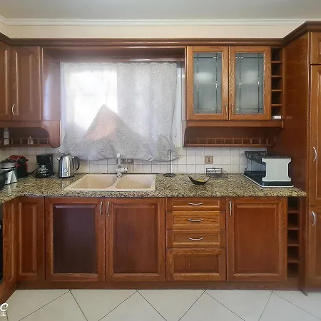 بيت للعطل Antigone House آغيوس ستيفانوس