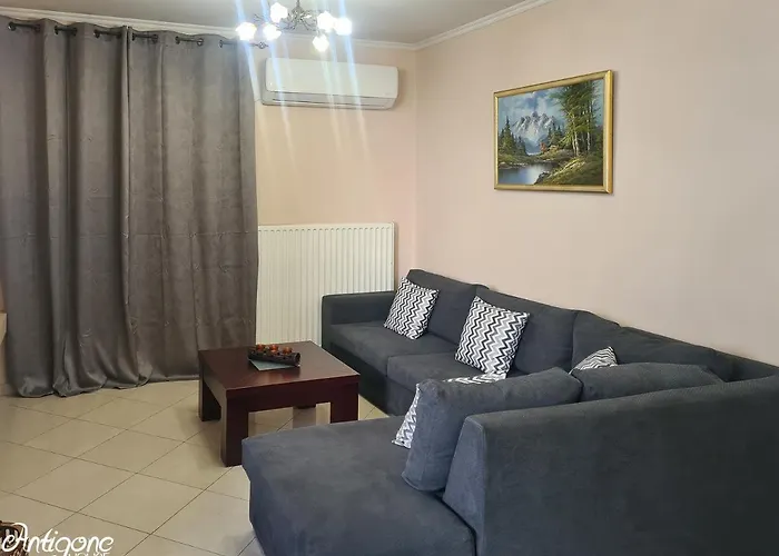 Antigone House Дом отдыха Агиос Стефанос